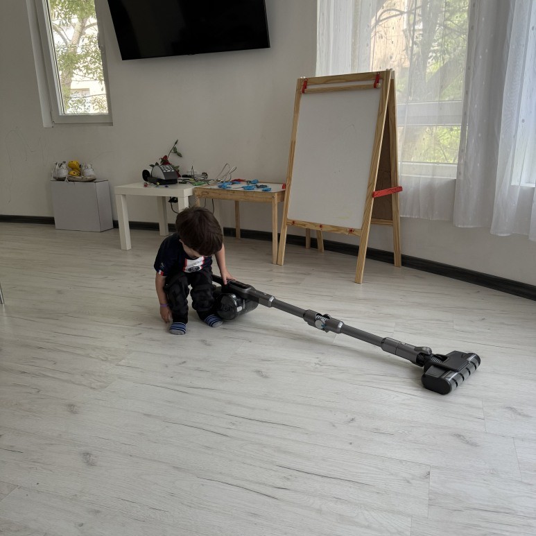 Вертикална прахосмукачка JIMMY H10 Flex